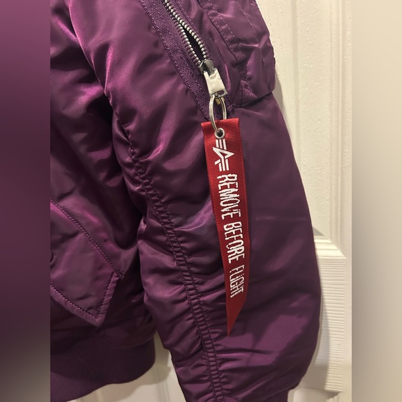Alpha Industries  MA-1 Bomber Jacket nwot - Picture 3 of 7